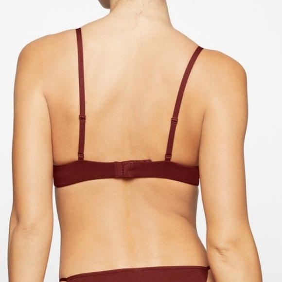 SKIMS COTTON JERSEY T-Shirt Bra/Sangria/38A, 40B/ NWT - Picture 5 of 15